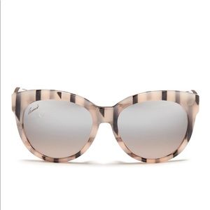 Gucci cat eye Sunglasses